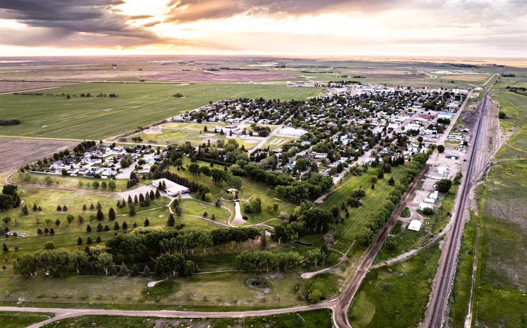 317 9 Avenue, Bassano, AB