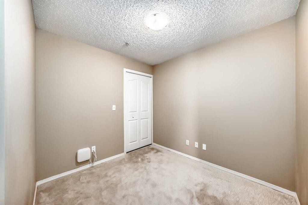 1204-2395 Eversyde Avenue Sw, Calgary, AB - Indoor Photo Showing Other Room