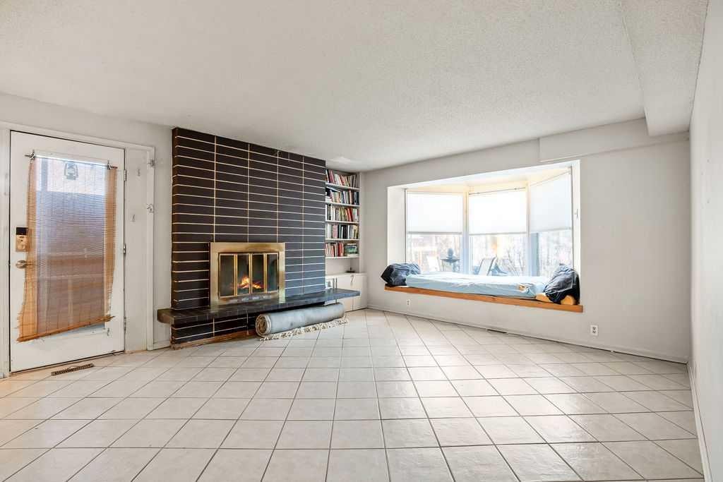 2629 Erlton Street Sw, Calgary, AB - Indoor Photo Showing Other Room With Fireplace