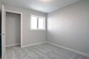 109 Cobblestone Gate Sw, Airdrie, AB - Indoor Photo Showing Other Room
