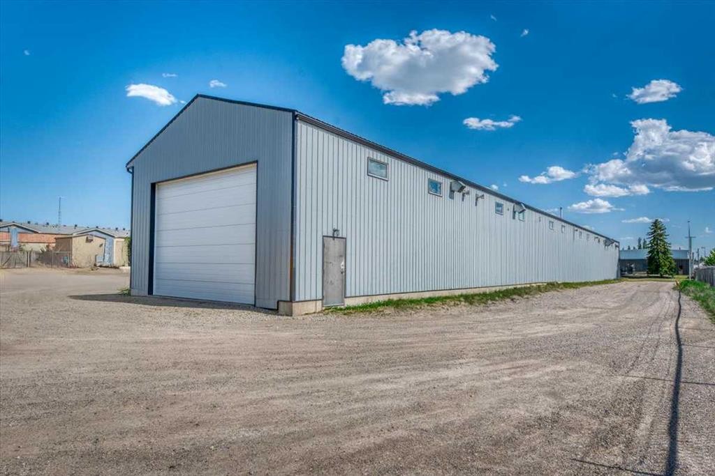 111-5 Bayside Place, Strathmore, AB