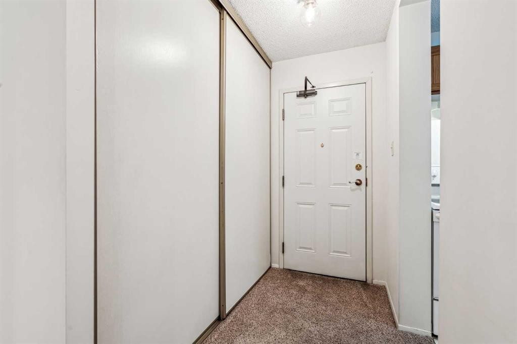 1609-924 14 Avenue Sw, Calgary, AB - Indoor Photo Showing Other Room