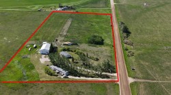 251017A &B Range Road 245 Rural Wheatland County, AB T1P 0M3