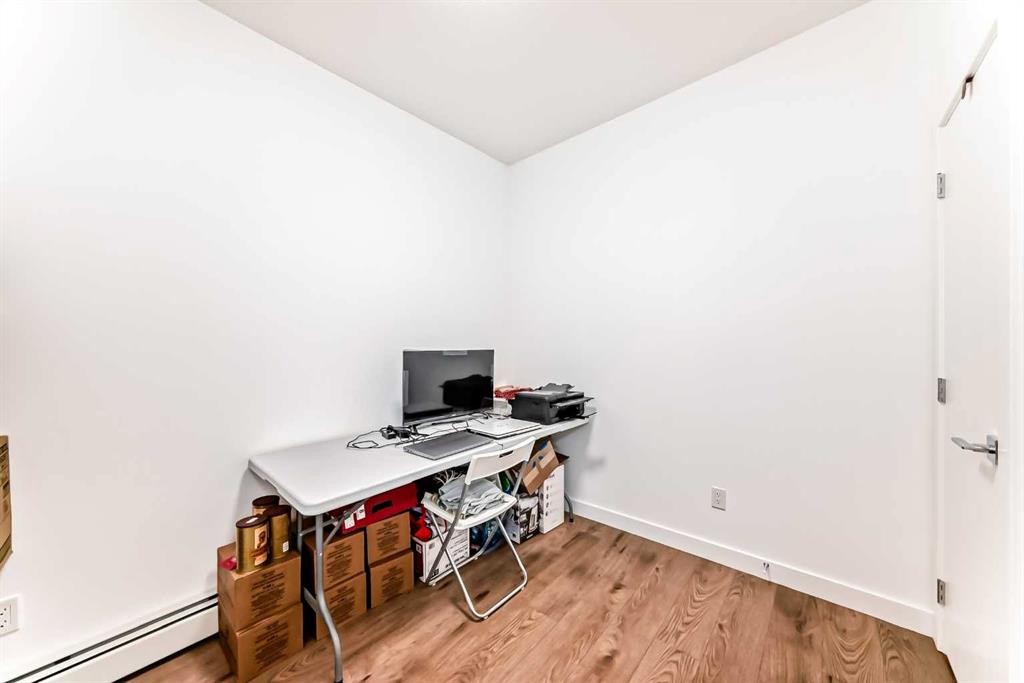 1614-60 Skyview Ranch Road Ne, Calgary, AB - Indoor Photo Showing Office