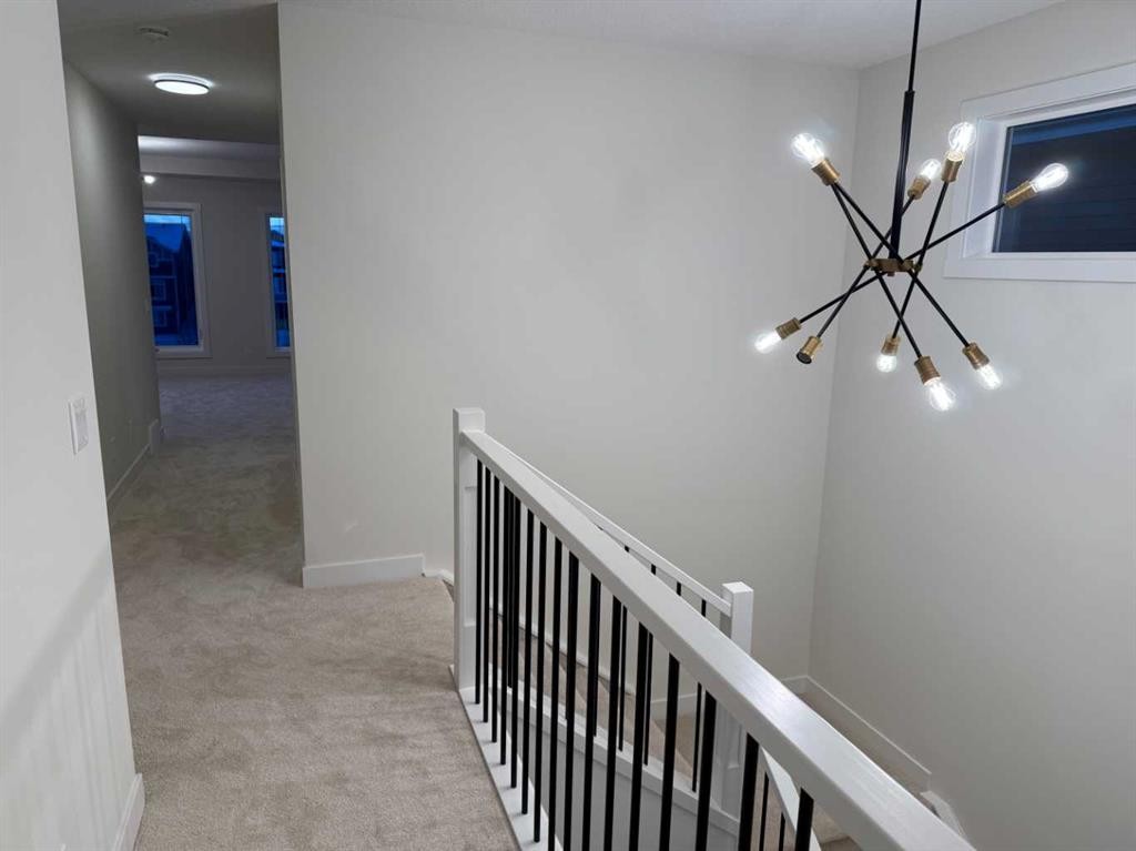 92 Sundown Crescent, Cochrane, AB - Indoor Photo Showing Other Room