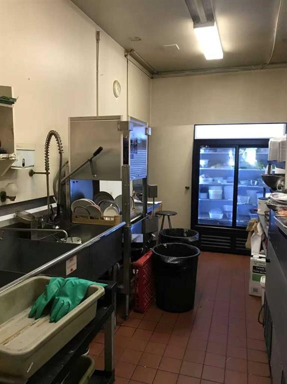 1208 Railway Street, Crossfield, AB