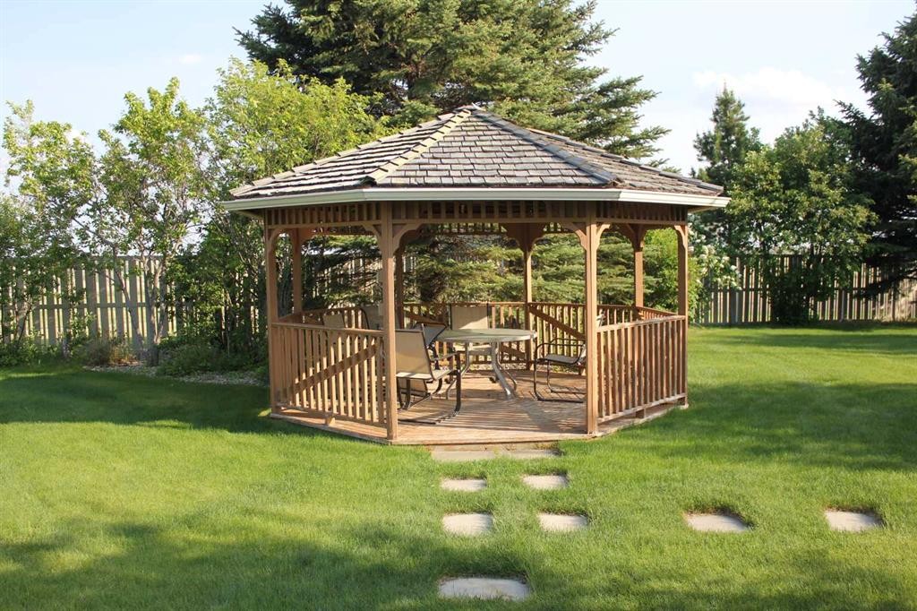 26 White Pelican Way, Rural Vulcan County, AB