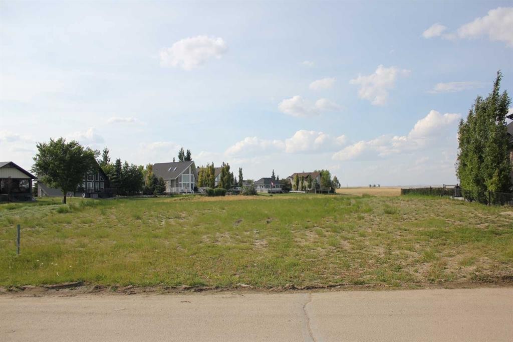 26 White Pelican Way, Rural Vulcan County, AB