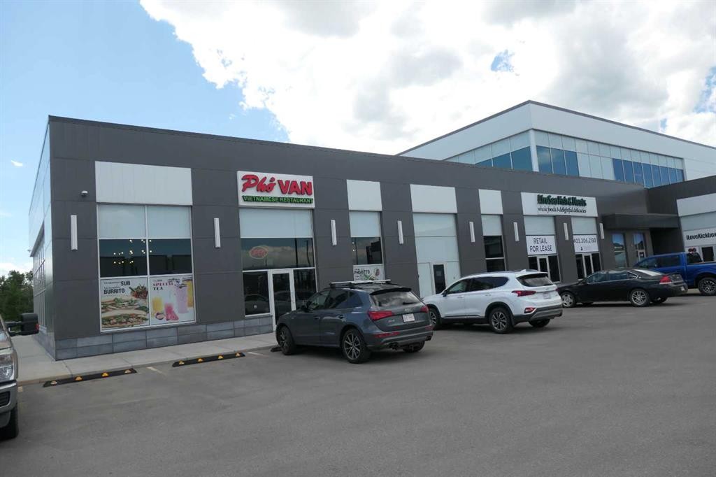 2110-4 Royal Vista Way Nw, Calgary, AB