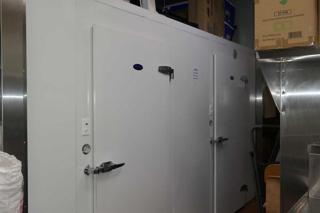 2110-4 Royal Vista Way Nw, Calgary, AB