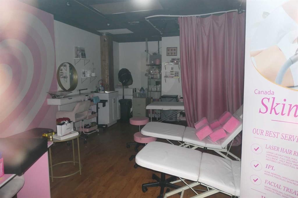 222-328 Centre Street Se, Calgary, AB