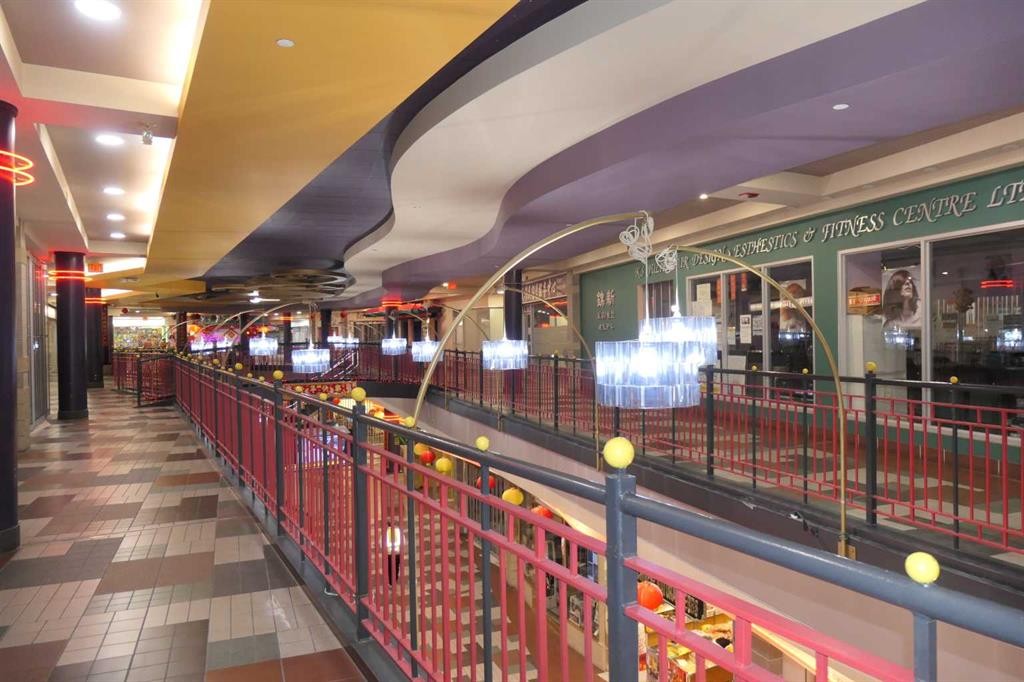 222-328 Centre Street Se, Calgary, AB