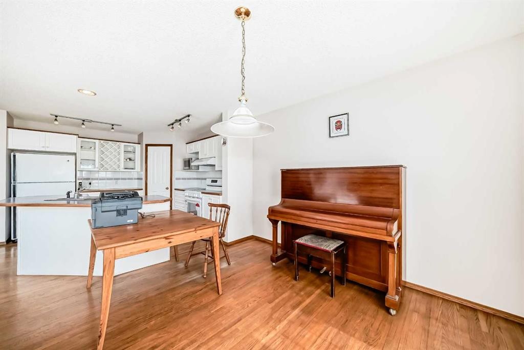 42 Sierra Nevada Green Sw, Calgary, AB - Indoor