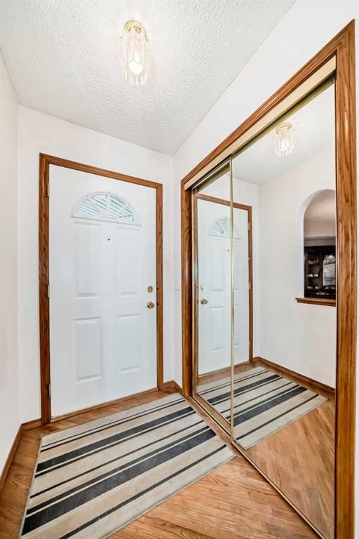 42 Sierra Nevada Green Sw, Calgary, AB - Indoor Photo Showing Other Room