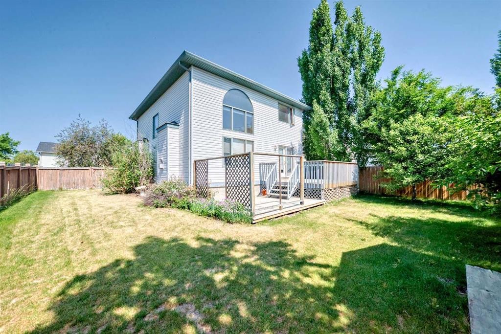 42 Sierra Nevada Green Sw, Calgary, AB - Outdoor With Deck Patio Veranda
