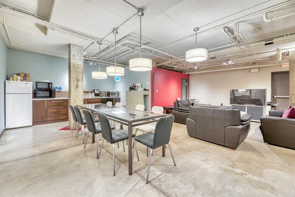 902 9 Avenue Sw, Calgary, AB