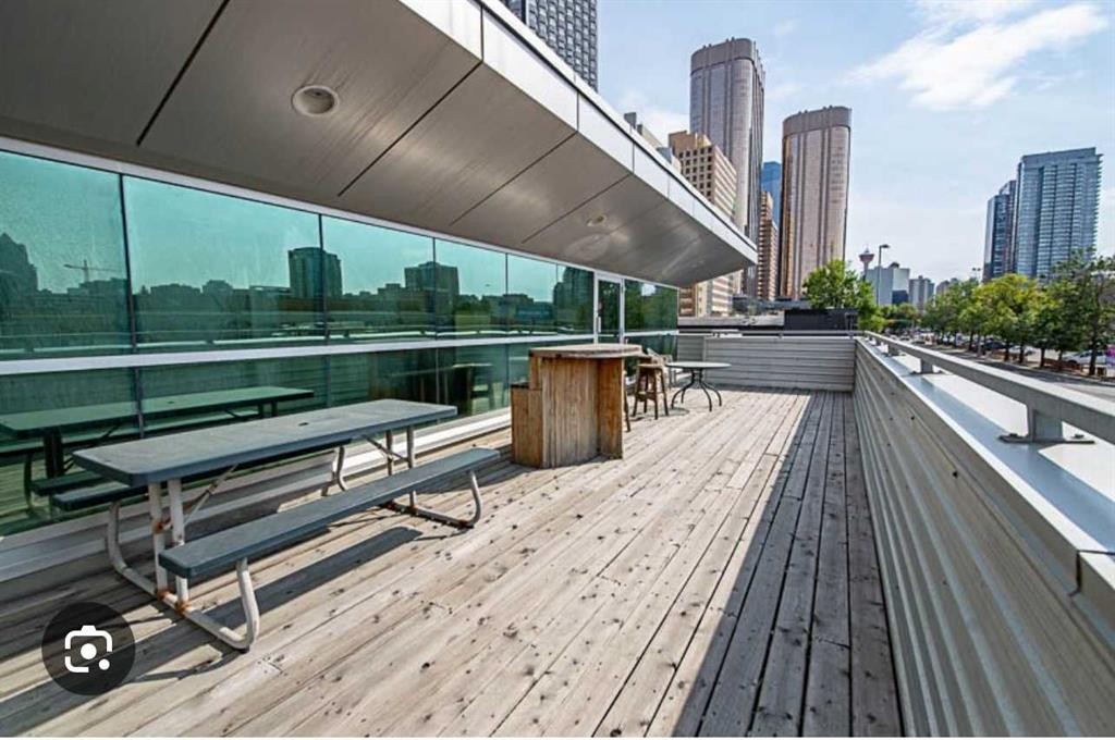 902 9 Avenue Sw, Calgary, AB