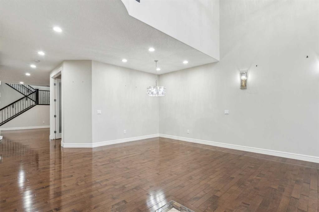 34 Taralake Cape Ne, Calgary, AB - Indoor Photo Showing Other Room