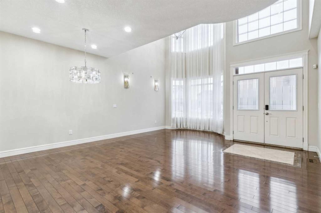 34 Taralake Cape Ne, Calgary, AB - Indoor Photo Showing Other Room