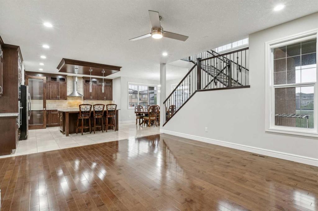 34 Taralake Cape Ne, Calgary, AB - Indoor Photo Showing Other Room