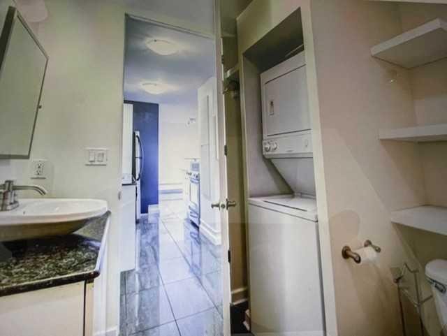 704-706 15 Avenue Sw, Calgary, AB - Indoor