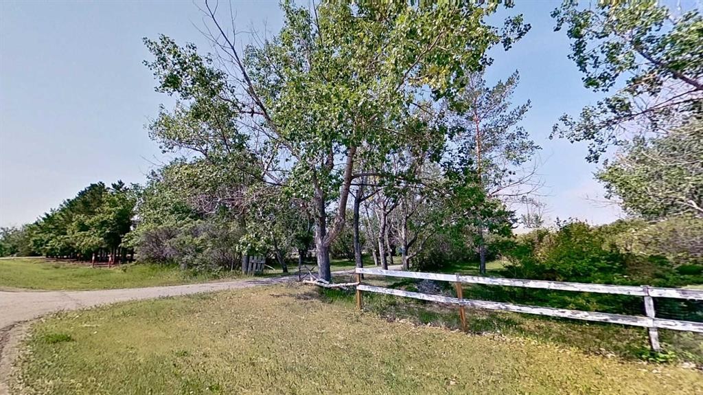 243039 Paradise Road, Chestermere, AB - Outdoor