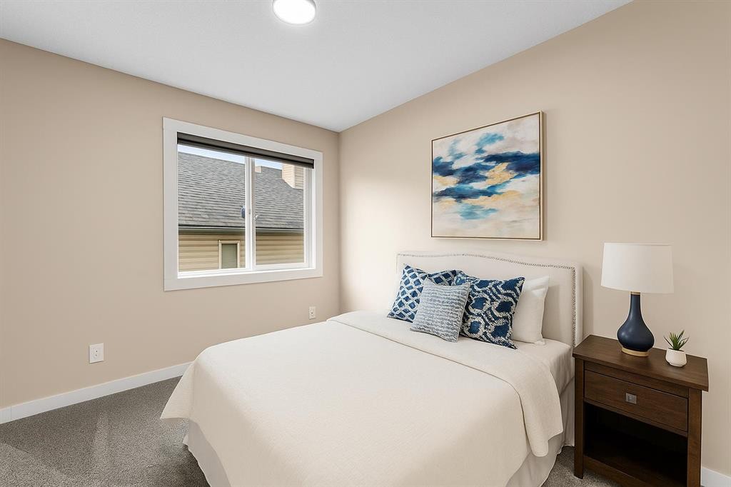 7136 Laguna Way Ne, Calgary, AB - Indoor Photo Showing Bedroom