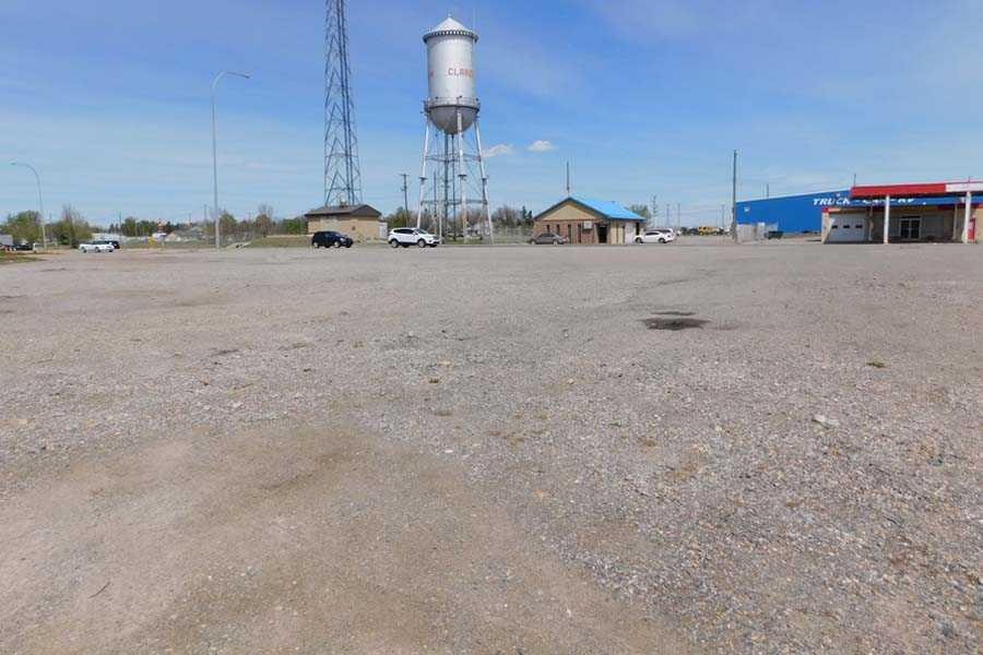 4419 1 St Street West, Claresholm, AB