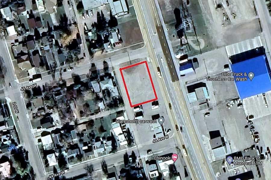 4419 1 St Street West, Claresholm, AB