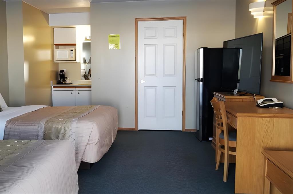 4004 Highway 2 South, Athabasca, AB