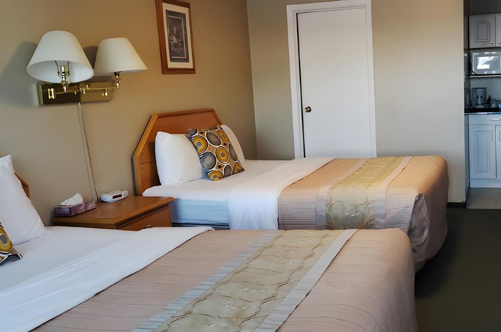 4004 Highway 2 South, Athabasca, AB