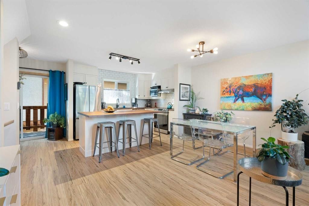 2-601 4Th Street, Canmore, AB - Indoor