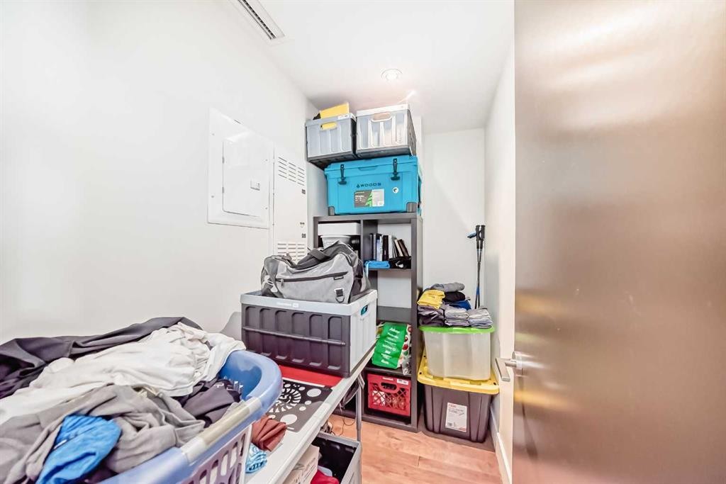 507-10 Shawnee Hill Sw, Calgary, AB - Indoor