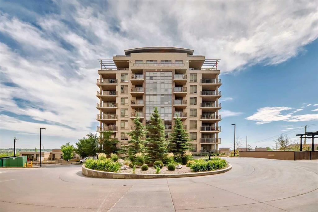 507-10 Shawnee Hill Sw, Calgary, AB - Outdoor With Balcony