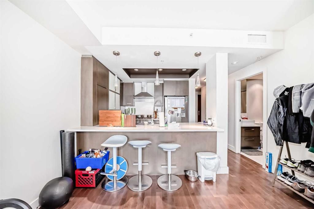 507-10 Shawnee Hill Sw, Calgary, AB - Indoor