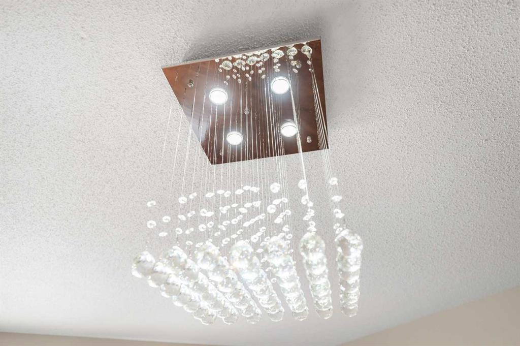 312 Saddlebrook Point Ne, Calgary, AB - Photo Showing Other Room