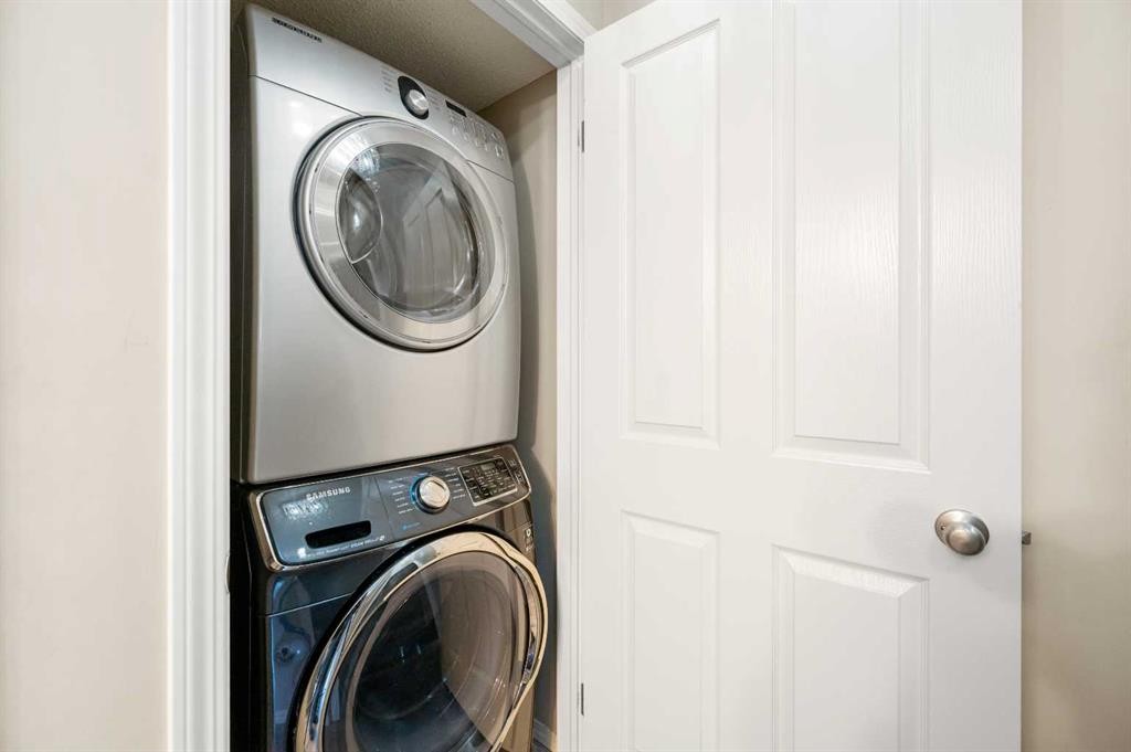 312 Saddlebrook Point Ne, Calgary, AB - Indoor Photo Showing Laundry Room