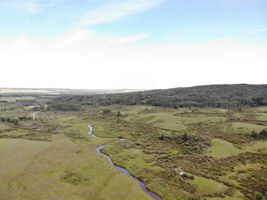 Hwy 584, Rural Mountain View County, AB