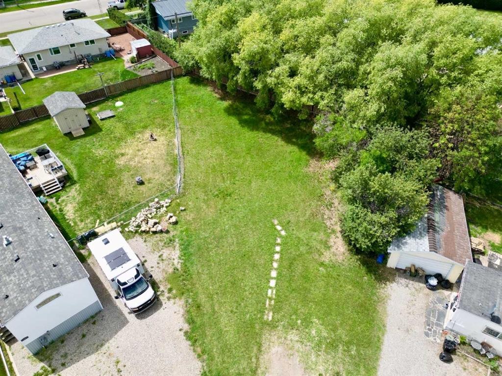 18 Fowler Bay, Acme, AB