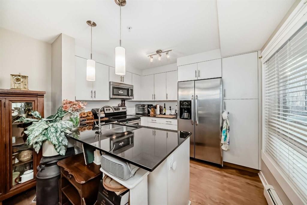 3302-240 Skyview Ranch Road Ne, Calgary, AB - Indoor Photo Showing Kitchen With Upgraded Kitchen