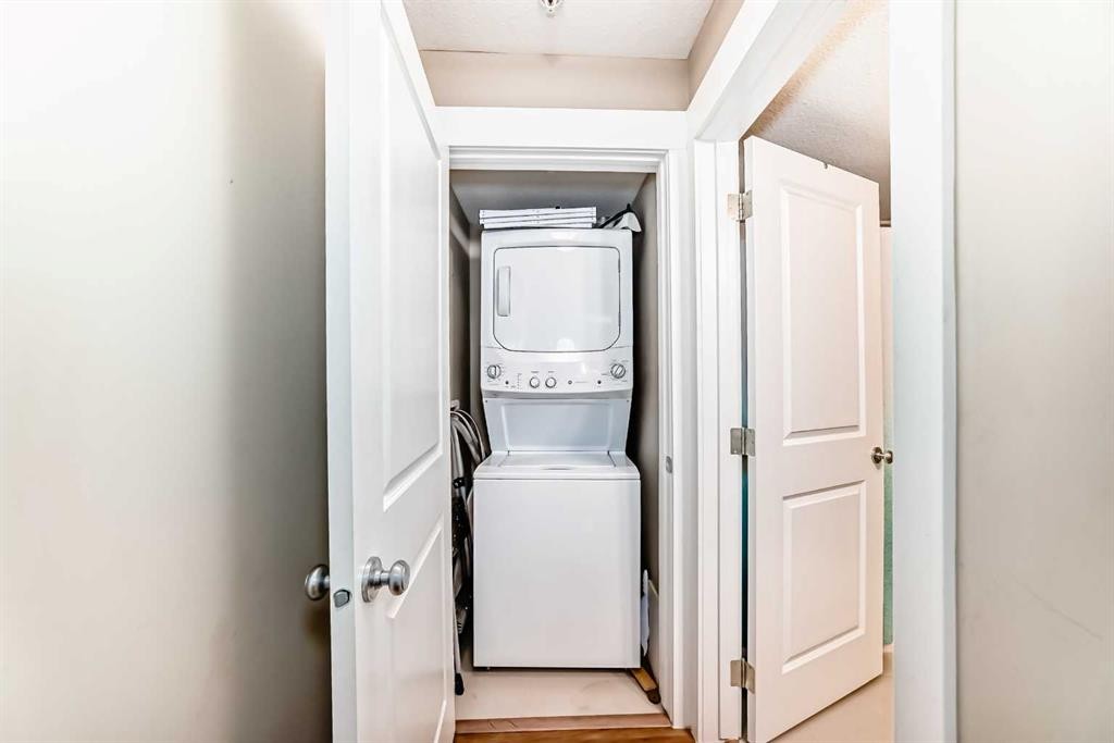 3302-240 Skyview Ranch Road Ne, Calgary, AB - Indoor Photo Showing Laundry Room