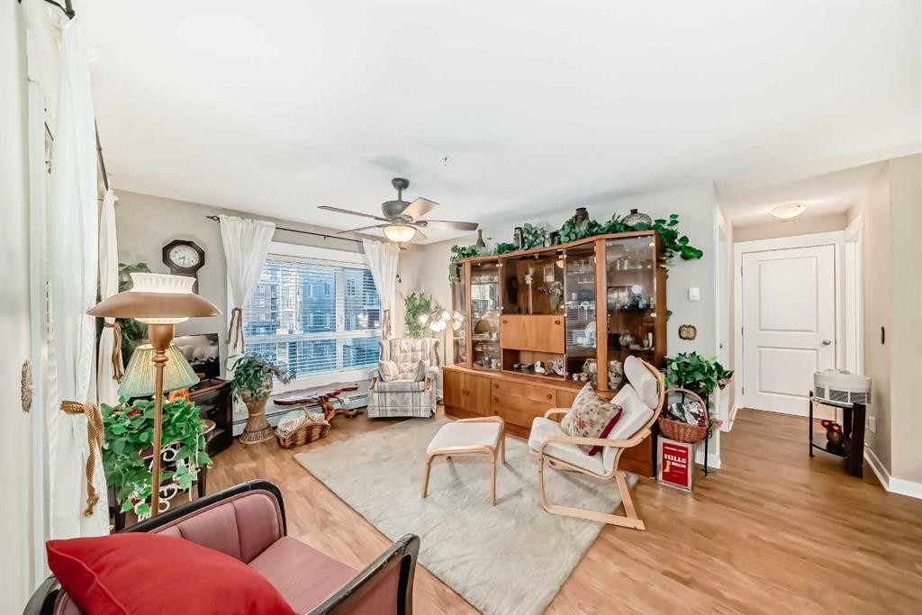 3302-240 Skyview Ranch Road Ne, Calgary, AB - Indoor Photo Showing Living Room