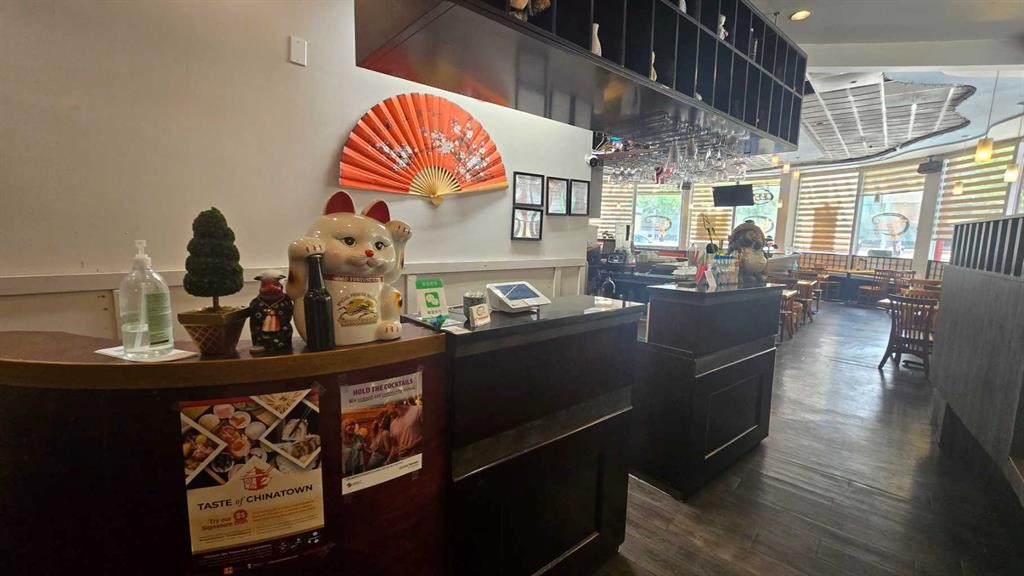 101-328 Centre Street Se, Calgary, AB