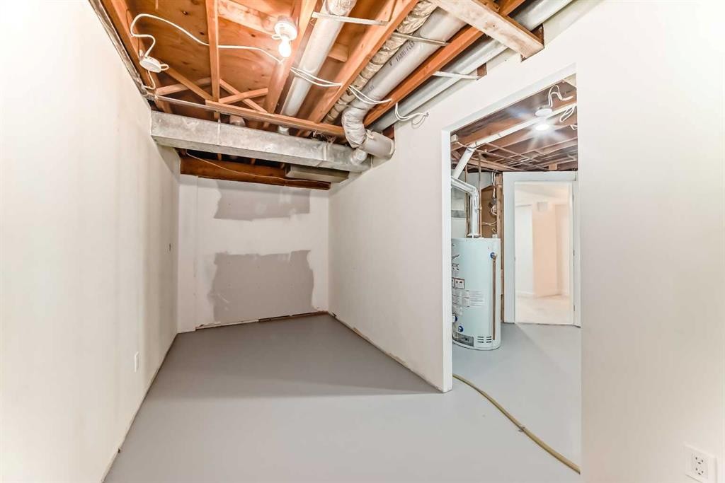 5173 Whitestone Road Ne, Calgary, AB - Indoor Photo Showing Basement
