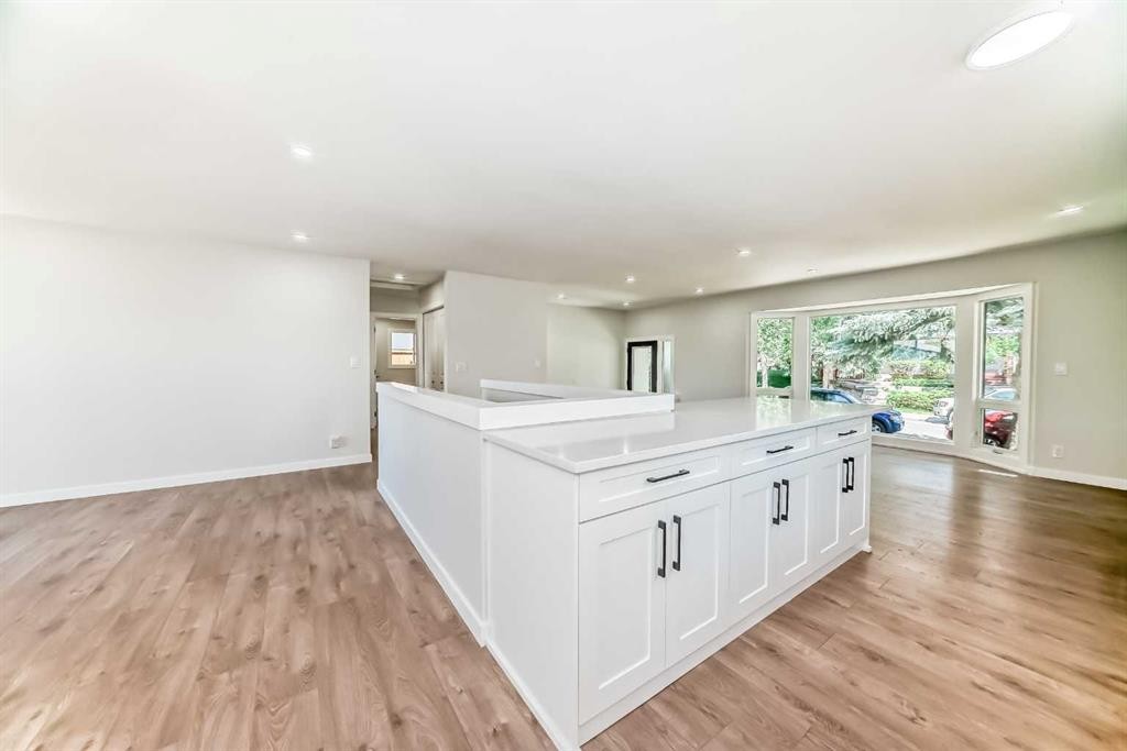 5173 Whitestone Road Ne, Calgary, AB - Indoor