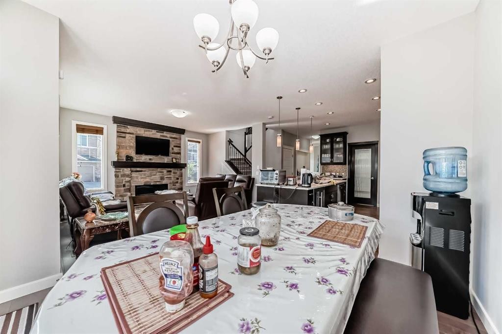 107 Nolancrest Rise Nw, Calgary, AB - Indoor Photo Showing Dining Room
