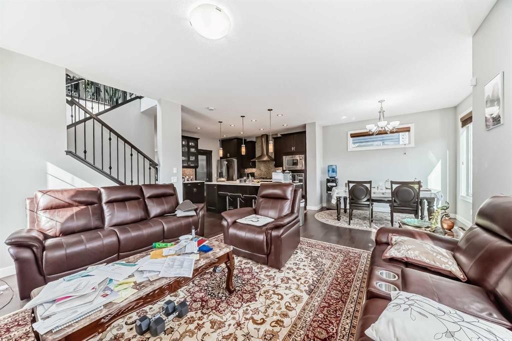 107 Nolancrest Rise Nw, Calgary, AB - Indoor Photo Showing Living Room