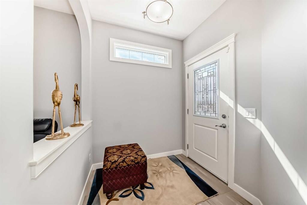 107 Nolancrest Rise Nw, Calgary, AB - Indoor Photo Showing Other Room