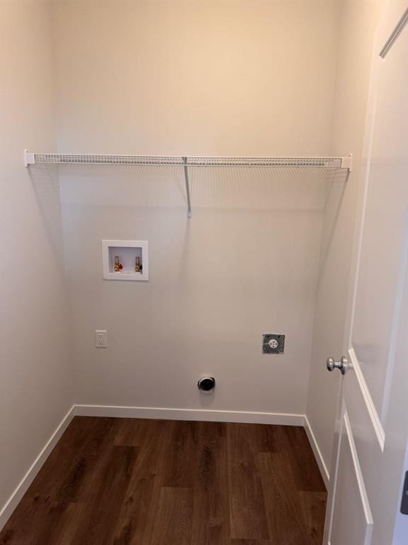 17 Setonvista Gate Se, Calgary, AB - Indoor With Storage