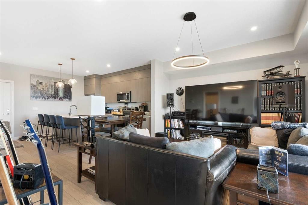 1603-60 Skyview Ranch Road Ne, Calgary, AB - Indoor Photo Showing Living Room
